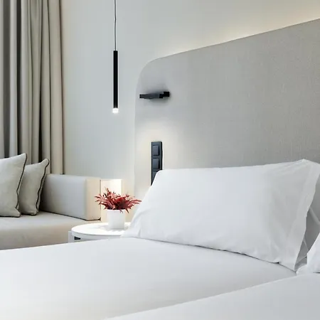 Royal Ramblas Hotel 4*