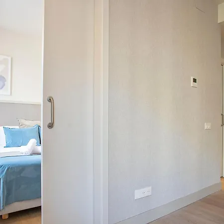 Fisa Ramblas Apartment *