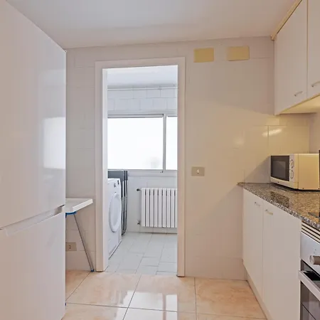 Olimpica Skyline Apartamento *