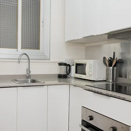 Gaudi-sant Pau Appartement *