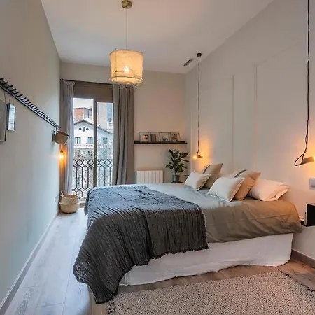 Luxury 4-bedrooms In Rambla De Catalunya Appartement *