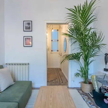 Elegant 4 Bedrooms 3 Bathrooms Catalan *
