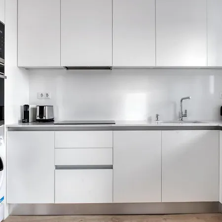 Blueground Pedralbes Furnished Bcn-92 Apartment