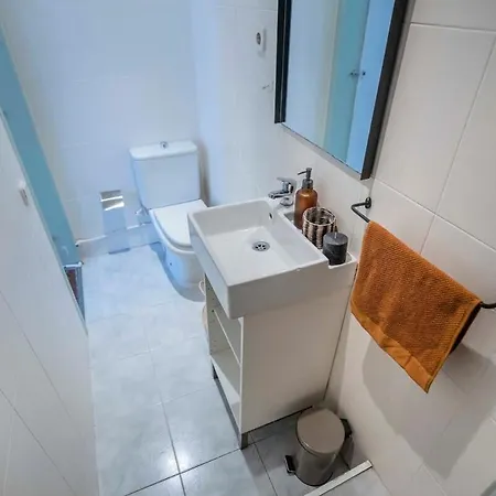 Elegant 4 Bedrooms 3 Bathrooms Catalan *