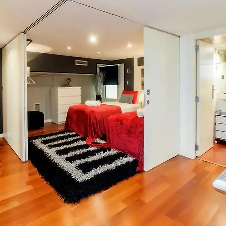 Luxury Duplex In The Heart Of *