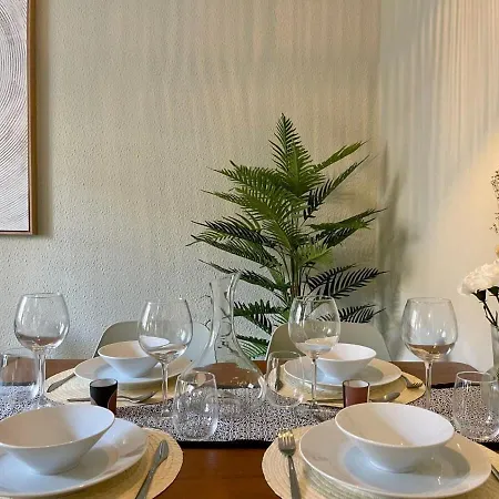 Apartment Poble Sec - Modern & Comfy 3 Bedrooms *