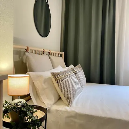 Poble Sec - Modern & Comfy 3 Bedrooms