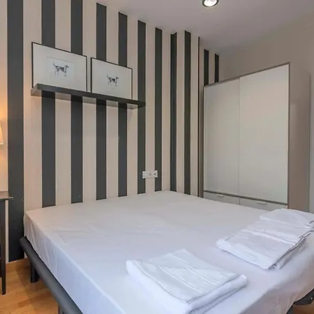 Modern And Bright In Eixample 5-1 Apartamento Barcelona