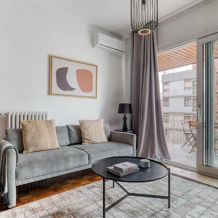 Blueground Galvany Balcony Furnished Bcn-127 Apartment *