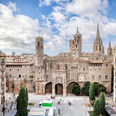 Blueground El Born Cathedral Views Bcn-126 Apartament Barcelona