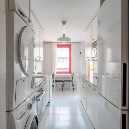Blueground Diagonal Mar I El Front M D Poblenou Bcn-83 Appartement