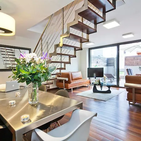 My Space Emirates - Splendid With Terrace And Pool Near Park Gueell Lägenhet Barcelona