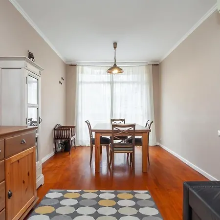 Next To Sagrada Familia 4-bedroom