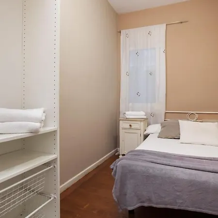 Apartment Next To Sagrada Familia 4-bedroom Barcelona