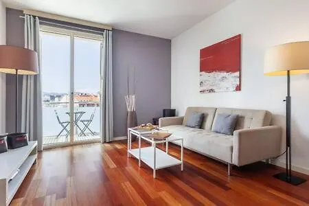 Wonderful 2-bd With Balcony Plaza Cataluna Lejlighed