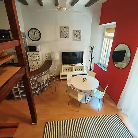 Sunny Studio In Sants Apartamento Barcelona