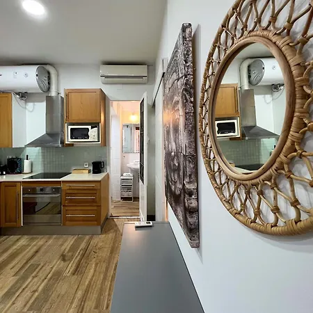 U-nique Caminal Apartament