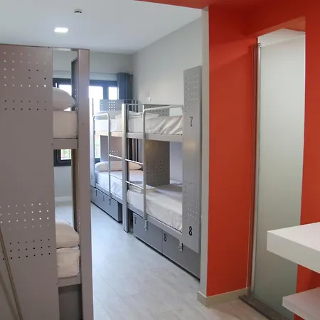Hostal Bcnsporthostels *