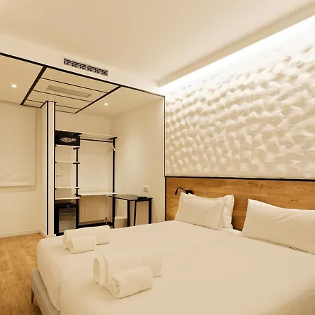 Hotel House 3*