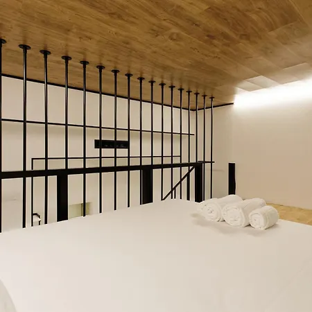 House 3*