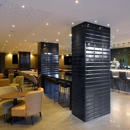 Catalonia Park Gueell Hotel