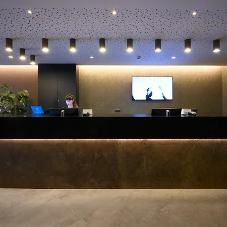 Catalonia Park Gueell Hotel