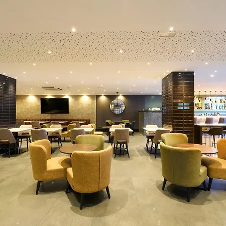 Catalonia Park Gueell Hotel