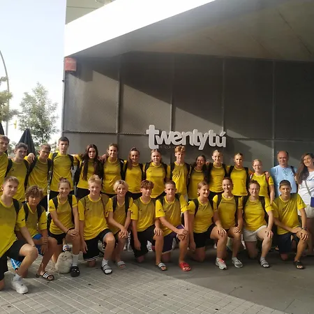 Twentytu Hostel *