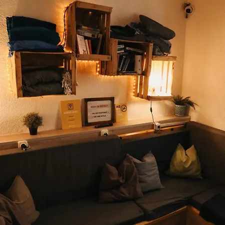 Hostal One Paralelo *