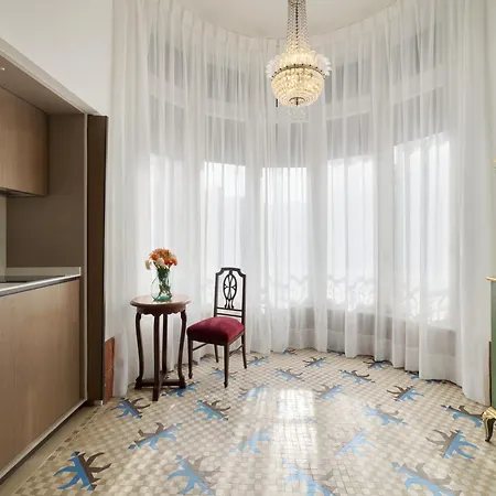Boutique H10 Catalunya Plaza 3* ברצלונה