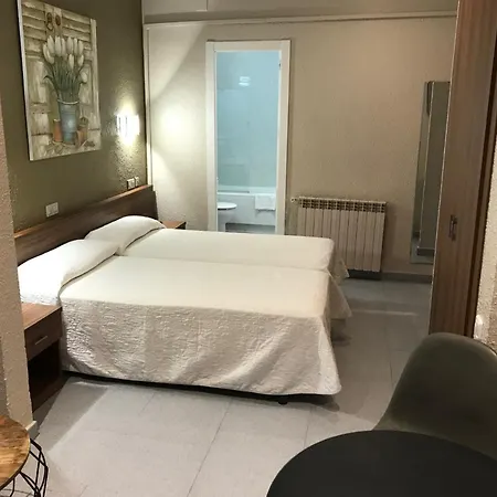 Iznájar Affittacamere 2*