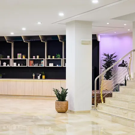 Apolo, Affiliated By Meliá Hotel