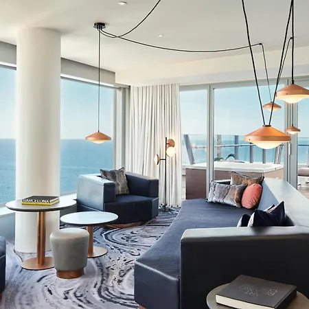 W Hotel 5*