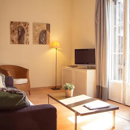 Apartamento Gaudi 9
