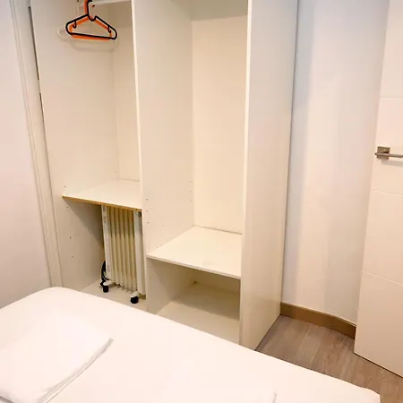 Homenfun Les Corts Apartment Barcelona