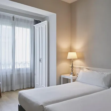 Meson Castilla Atiram 3* Barcellona