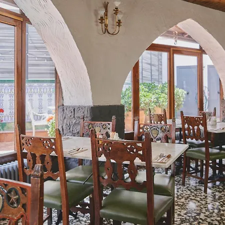 Hotel Meson Castilla Atiram Barcellona