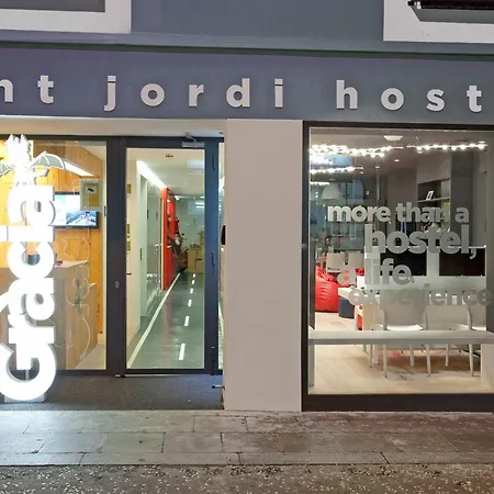 Sant Jordi Gracia Hostel Barcelona