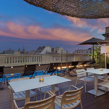 Отель H10 Urquinaona Plaza (adults Only) 4*
