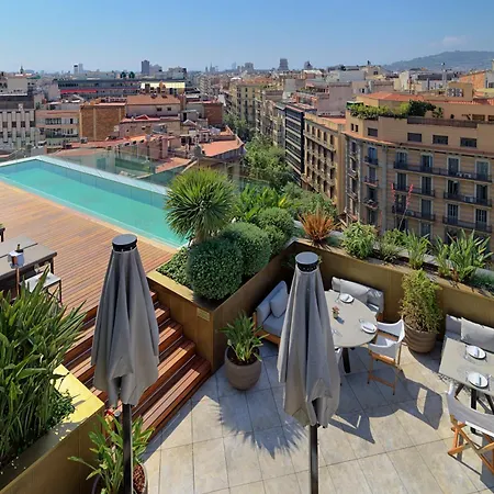 The One Gl Hotel 5*