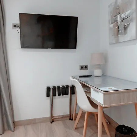 Lloret Ramblas Hotel *