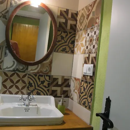 Farm stay Mas Puig De Fuirosos