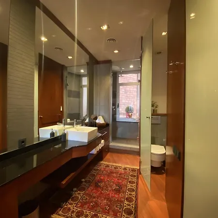 Lägenhet Luminous Designer Loft Style Eixample Views By Myrentalhost
