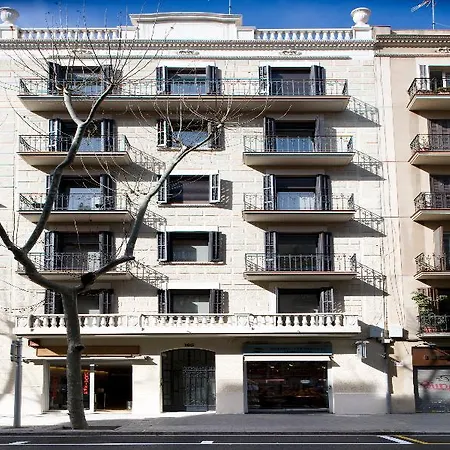 Eric Vökel Boutique – Sagrada Familia Barcelona