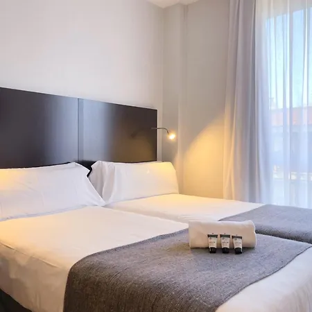 Sm Sant Antoni Hotel 3*