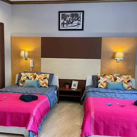 Ostello By La Rambla Rooms