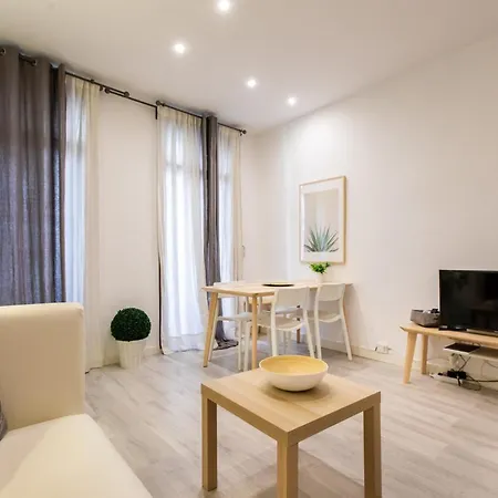 Pere Serafi 2 Bedroom Apartment *