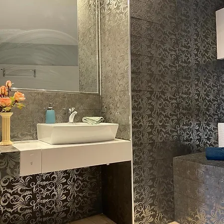 By La Rambla Rooms * Barcellona