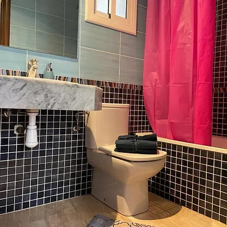 By La Rambla Rooms Βαρκελώνη