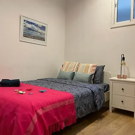 By La Rambla Rooms Ostello *